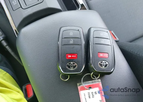 2025 Toyota Prius Le from USA, damaged, VIN JTDACAAU3S3049102